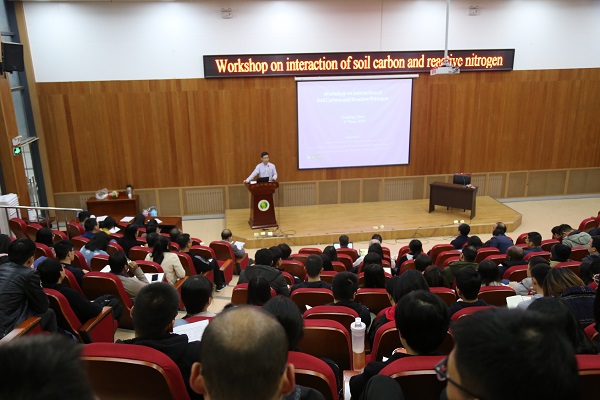 73187469941b4c1fa5b26cf32f78856f.jpg 研讨会会场.JPG
