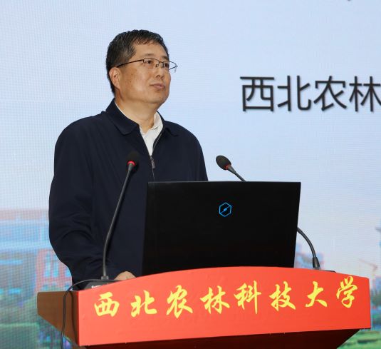 e01dd533842847d1bd359d592facfd82.jpg 罗军副校长讲话 .jpg