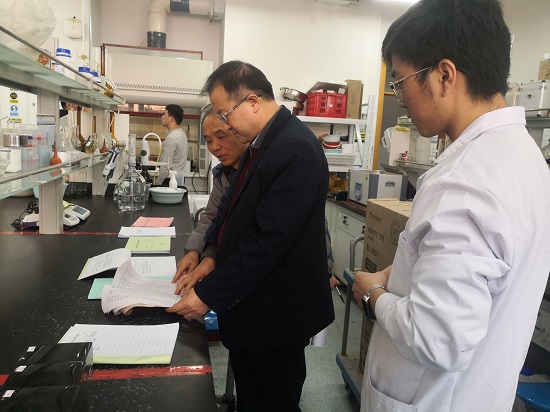 0440916c6ea642d1ba7f20829c72308b.jpg 20211108检查危险化学品使用登记情况.jpg